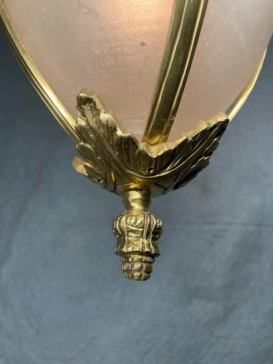 Elegant Brass Lantern Pendant with Frosted Star Etched Glass - Image 4