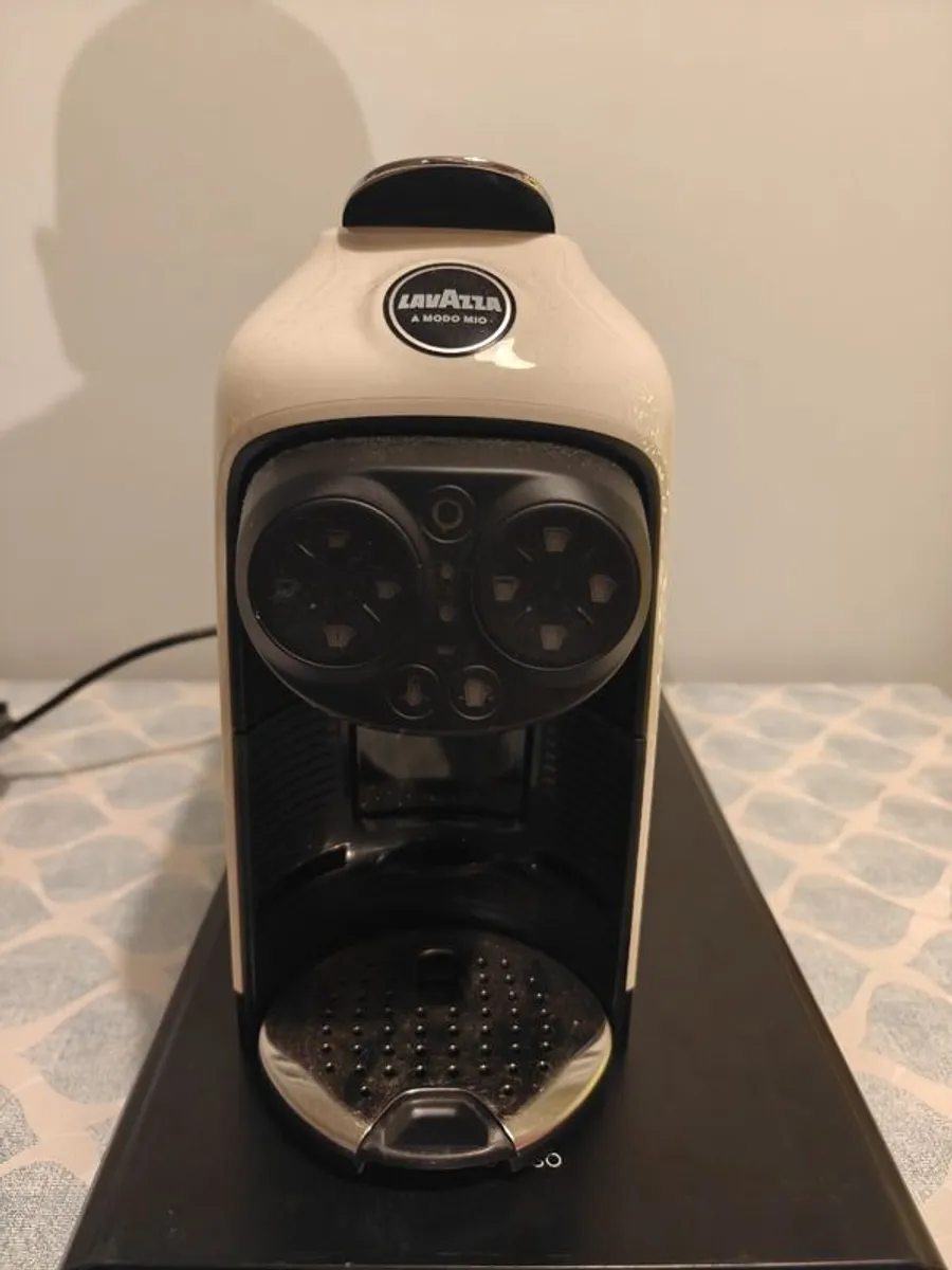 Lavazza Modo Mio Desea Coffee Pod Machine - Image 1