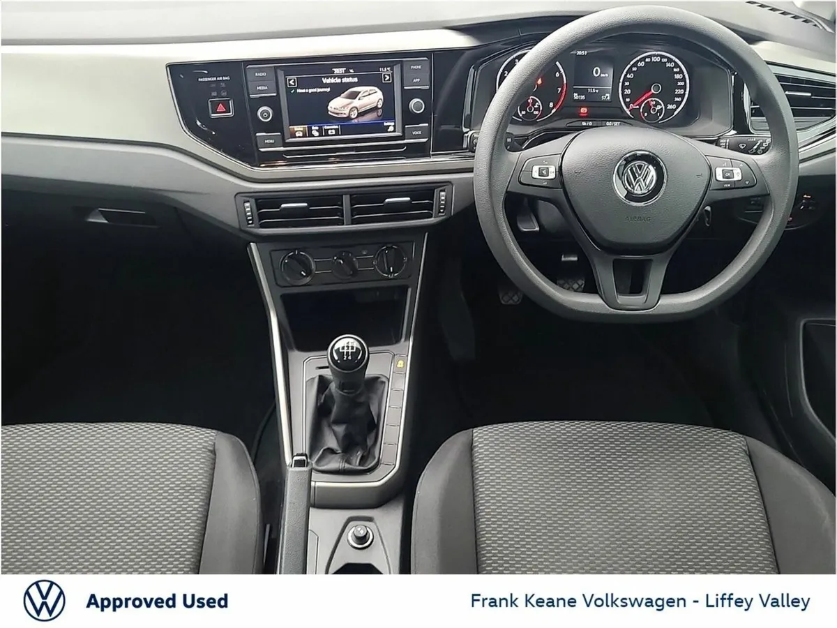 Volkswagen Polo TRENDLINE 1.0 TSI 80HP  *LOW MILEA - Image 2