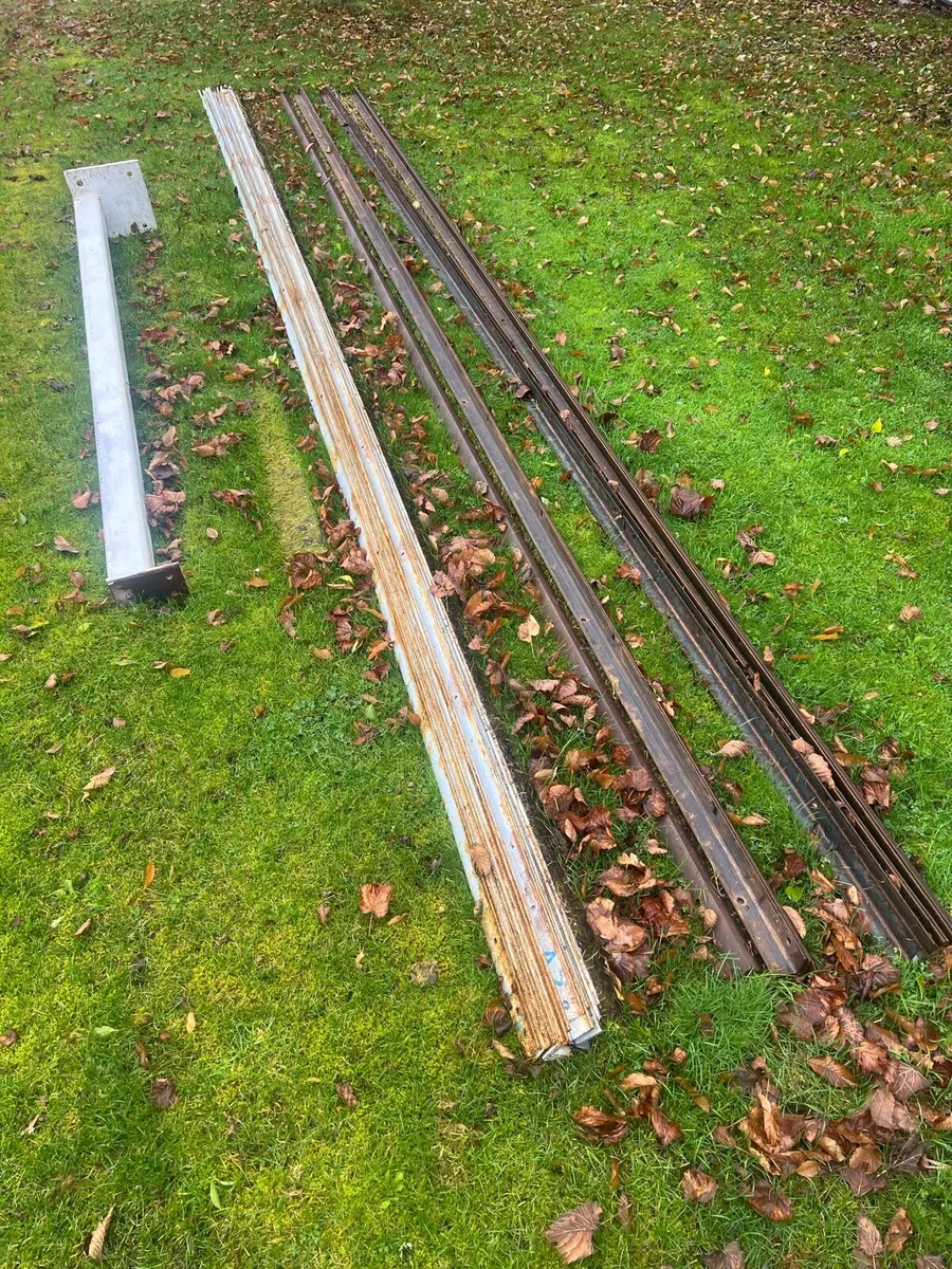 25 Steel Angle Iron 19ft Heavy Beam €1000 for lot - Image 1