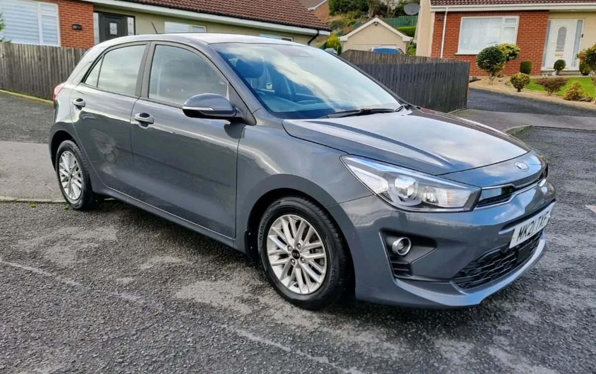 2021 Kia Rio 2 1.2 petrol, ONLY 20000 ! Cat s - Image 1
