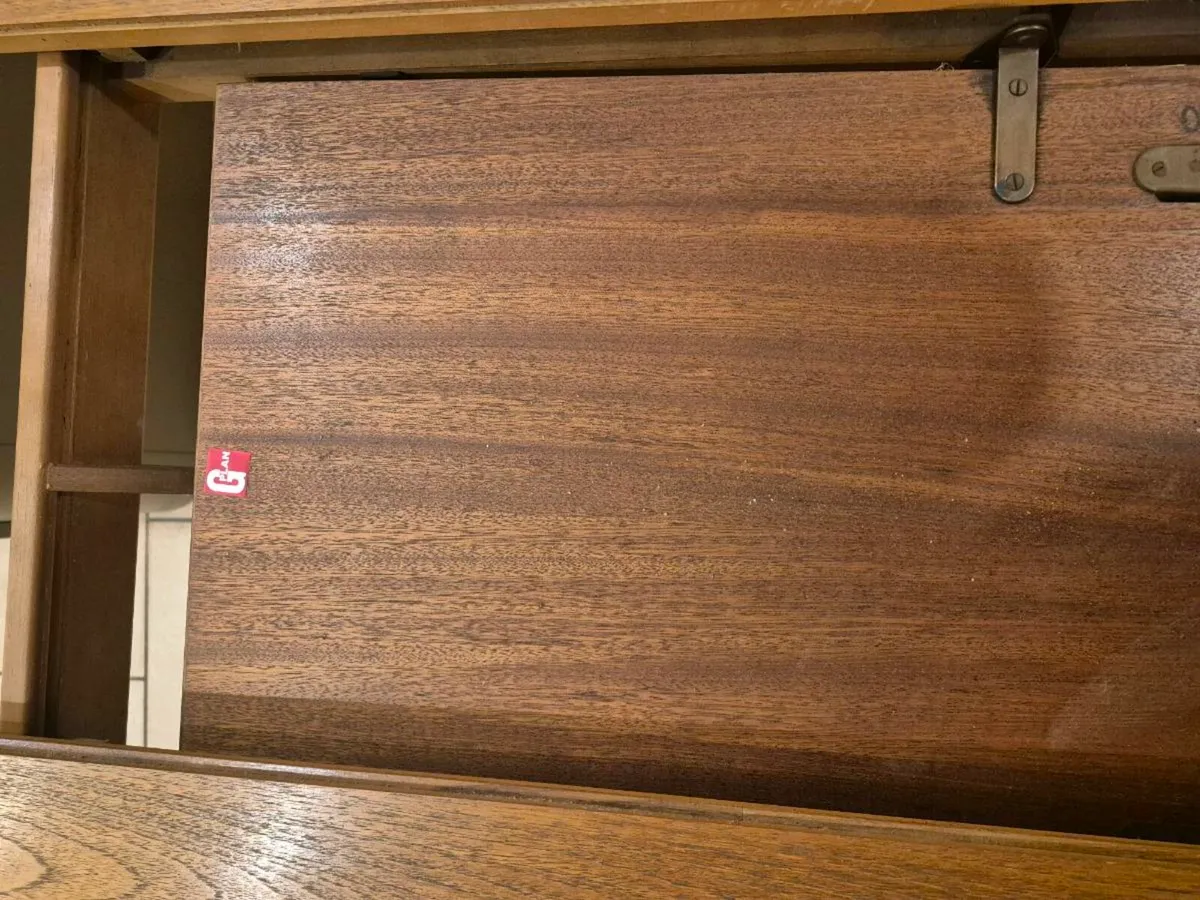 G Plan Dining Table - Image 4