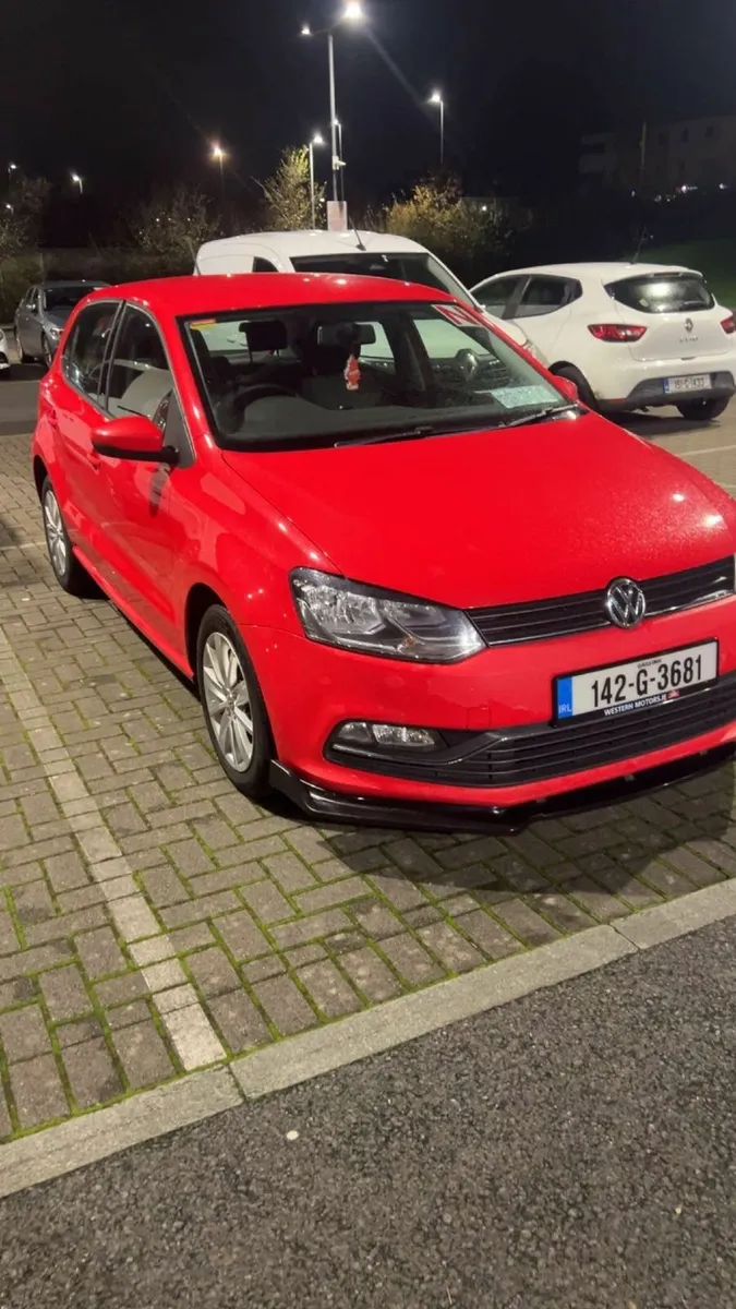 Volkswagen Polo 2014 - Image 2