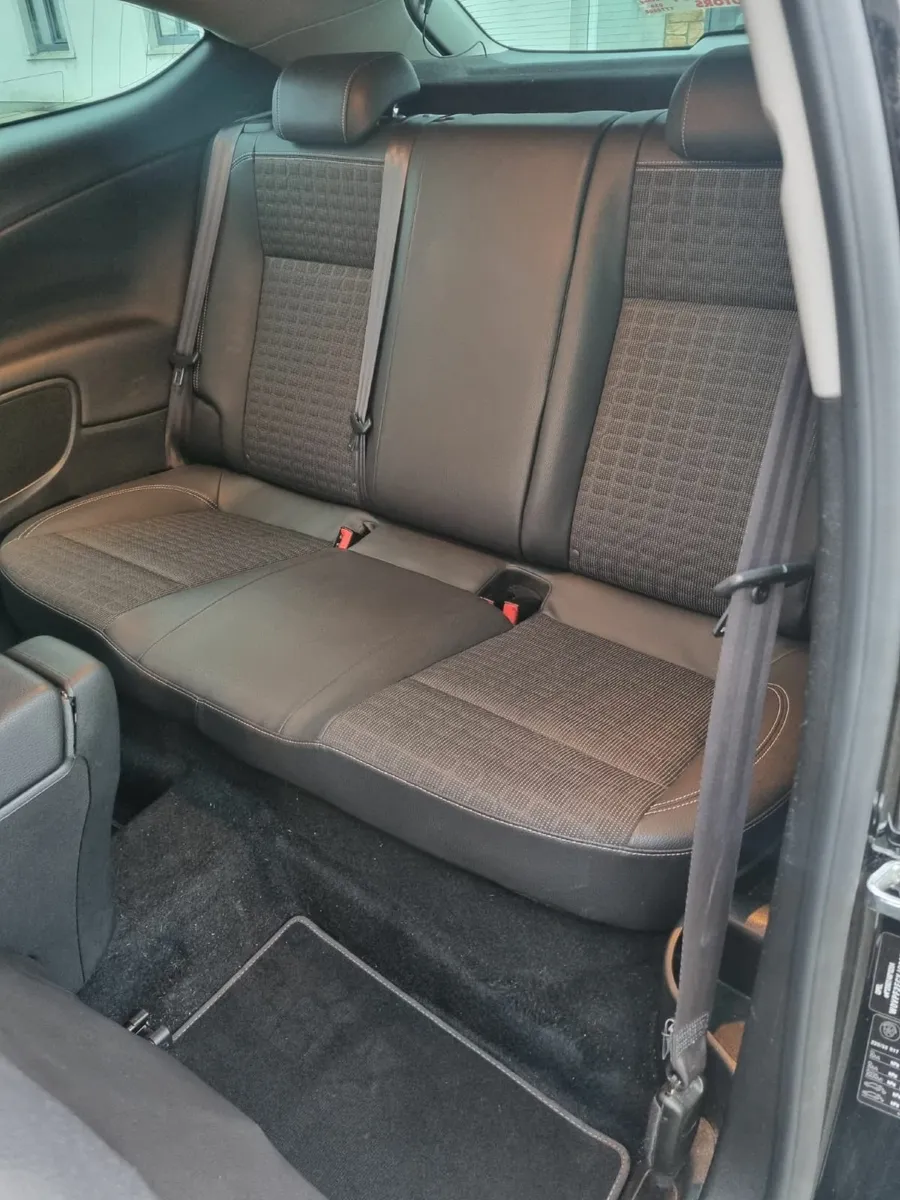 Opel Astra 2018 1.4T Gtc - Image 3