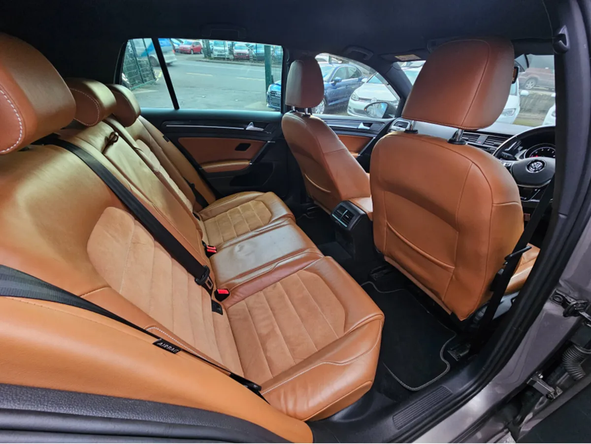 Volkswagen Golf (142) 1.4 TSI TAN LEATHER MILANO S - Image 4