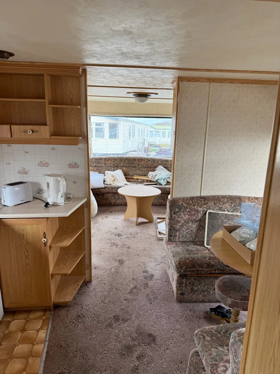 Carnaby crown 28 x 12 1 bedroom mobile home - Image 2