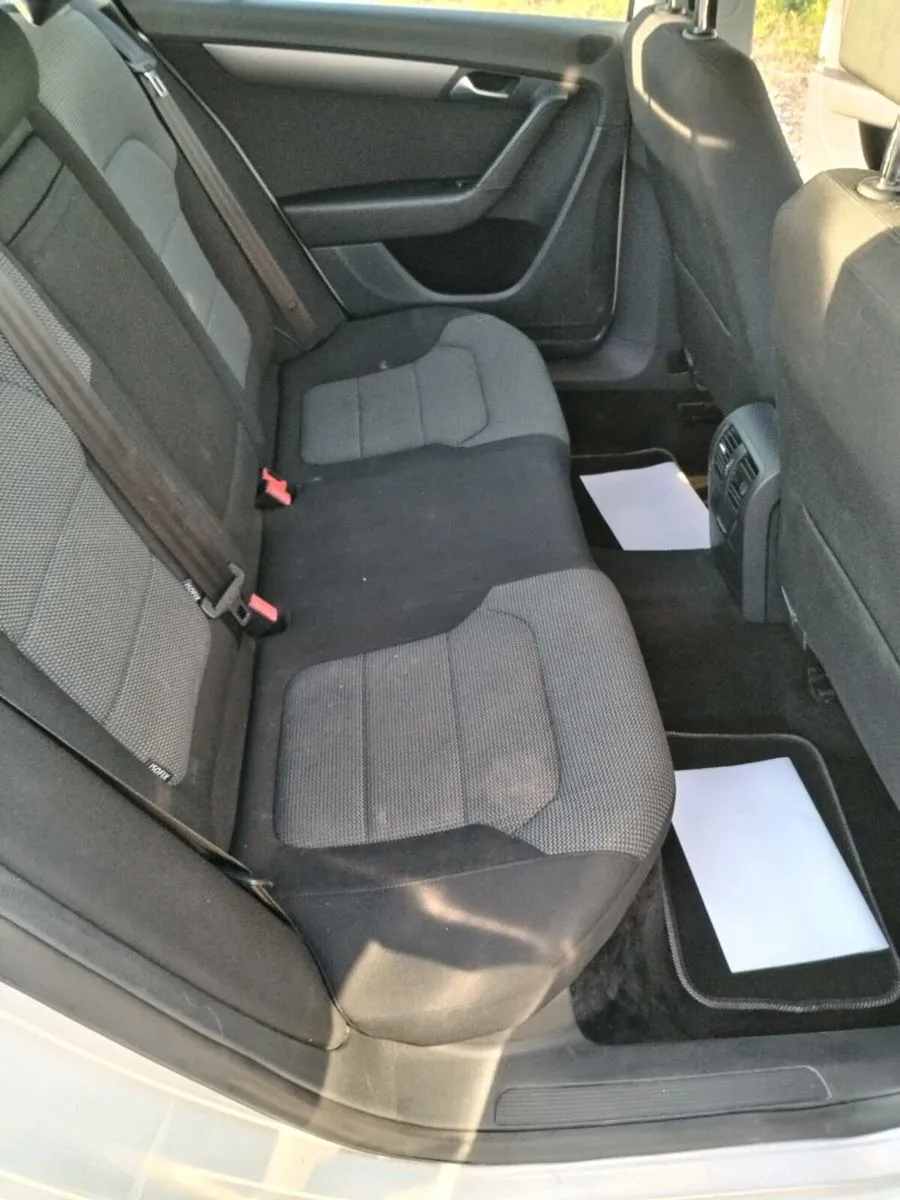 VW Passat - Image 4