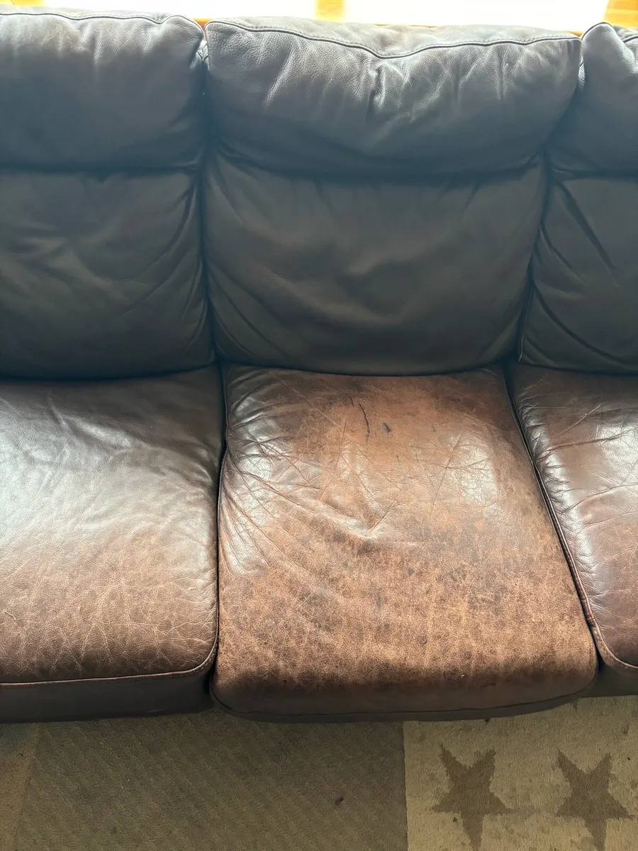 3 piece recliner sofas - free to take - Image 3