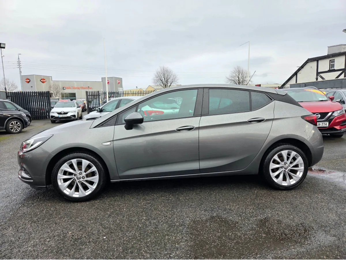 Opel Astra SC 1.0 5DR  ** IRISH CAR ** SUPERB COND - Image 4