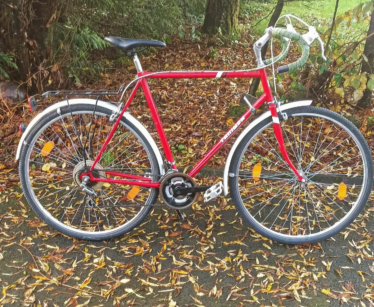 Triumph touring bike - Image 1