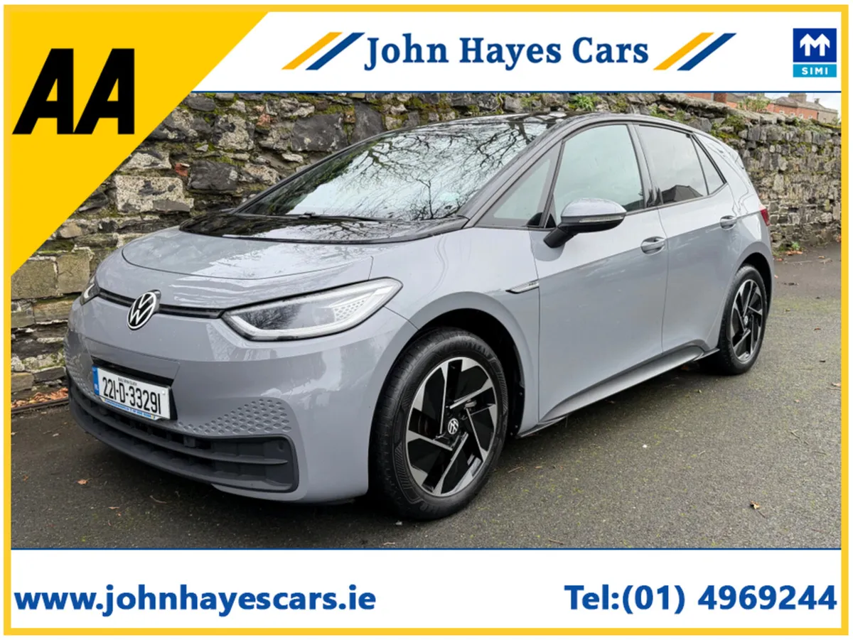 Volkswagen ID.3 VERY LOW MILEAGE//107KW FAMILY PRO - Image 1