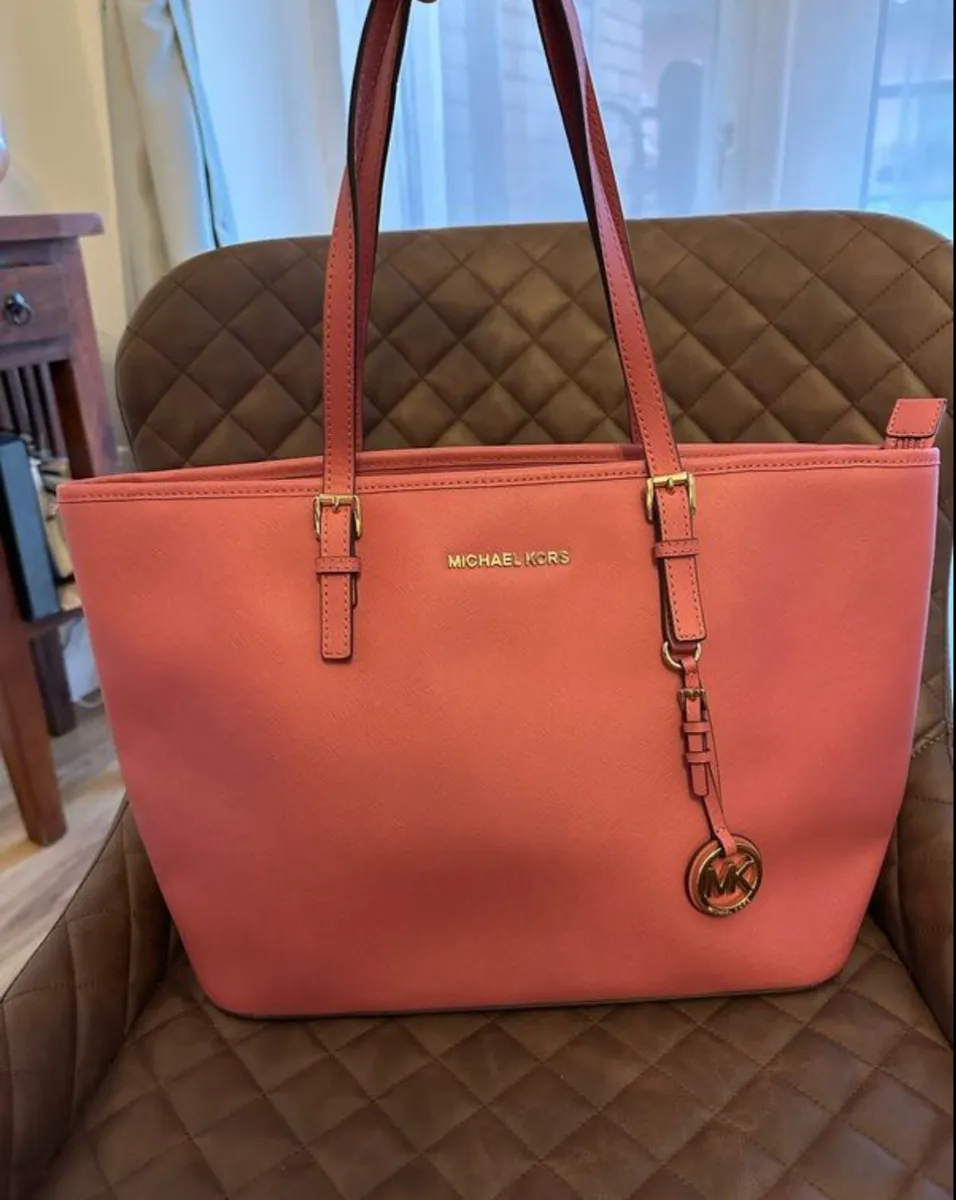 Shoulder bag - Image 1