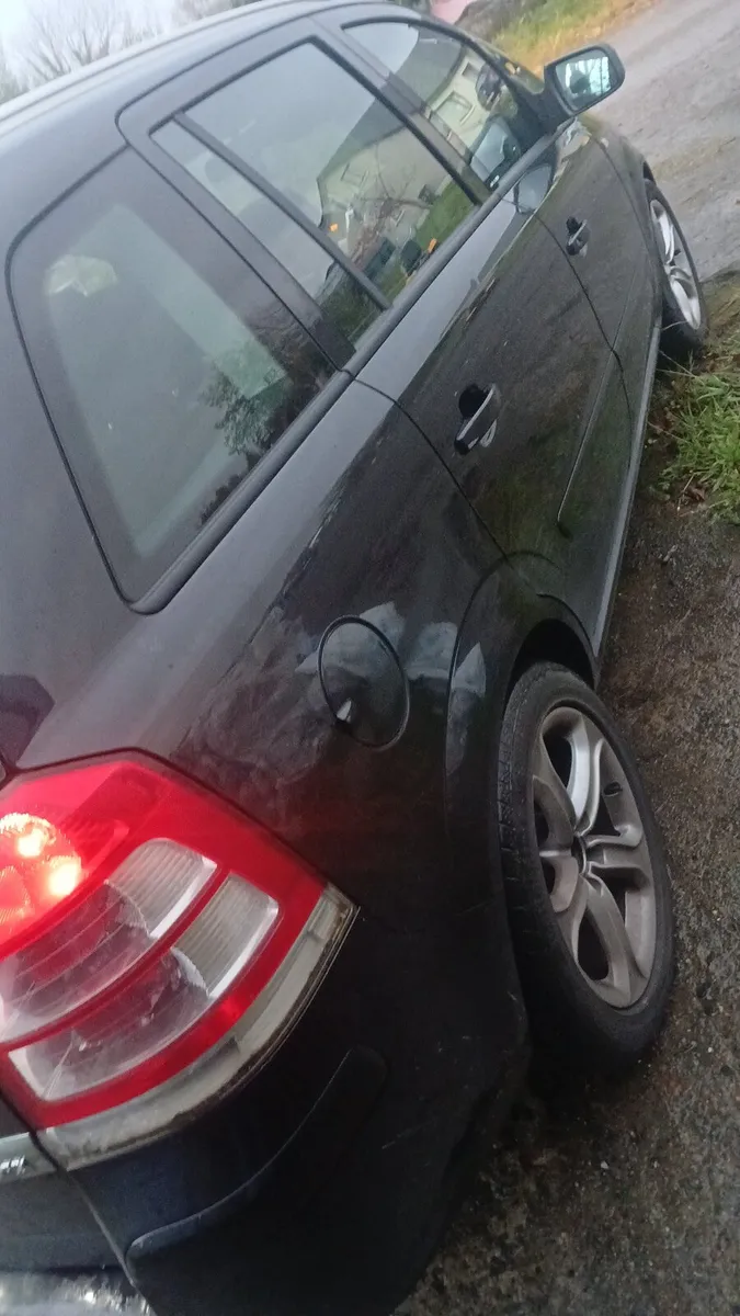 2010 Vauxhall zafira 1.7 diesel manual 7 seats - Image 4