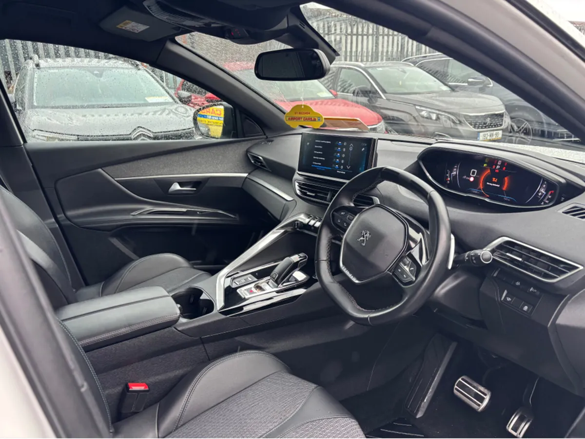 Peugeot 3008 FL ALLURE 1.5 HDI 130 AUTO 6.4 - Image 2