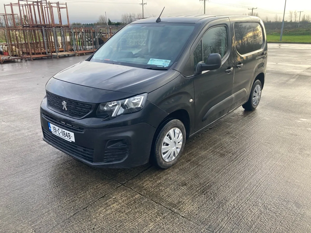 2019 Peugeot Partner 1.6 HDI , 3 Seater - Image 3