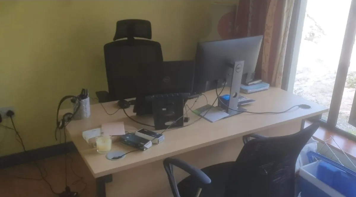 Office Desk