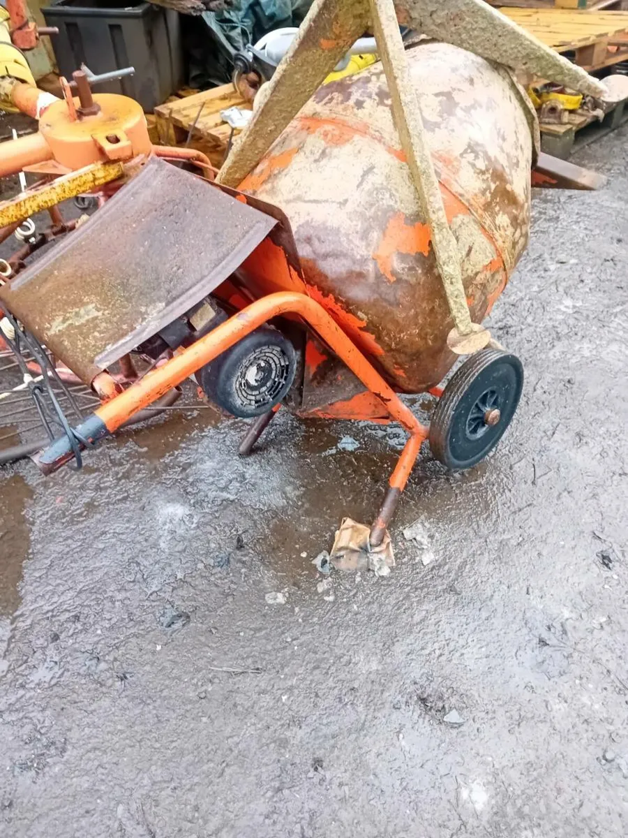 Bell Electric Cement Mixer - Image 2