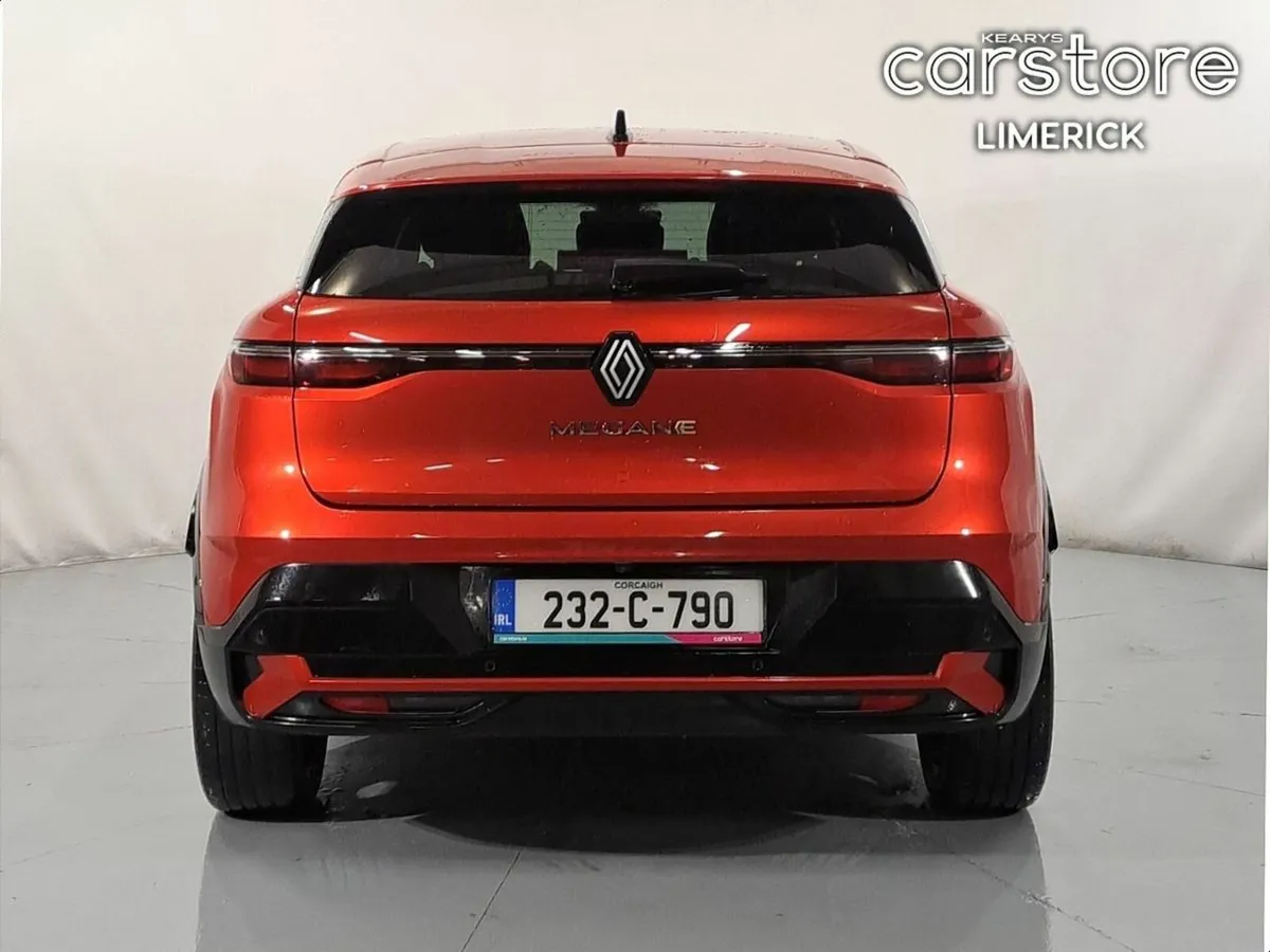 Renault Megane E-Tech EV60 220hp Techno - Image 4