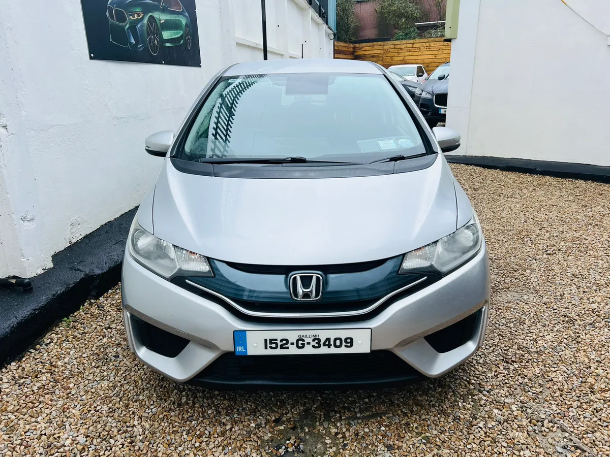 2015 Honda Fit 1.3 Automatic **New Nct+Tax* - Image 3