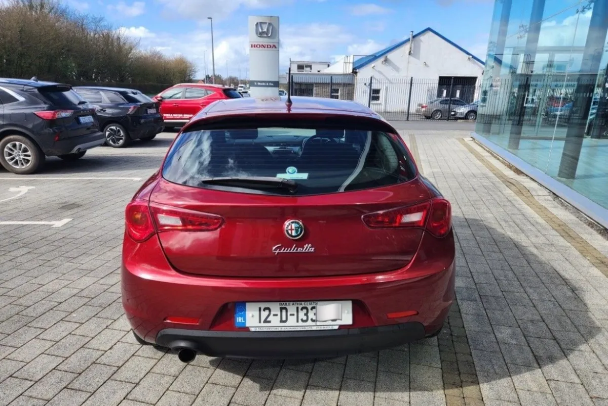 Alfa Romeo Giulietta 1.4 TB 120 - Image 2