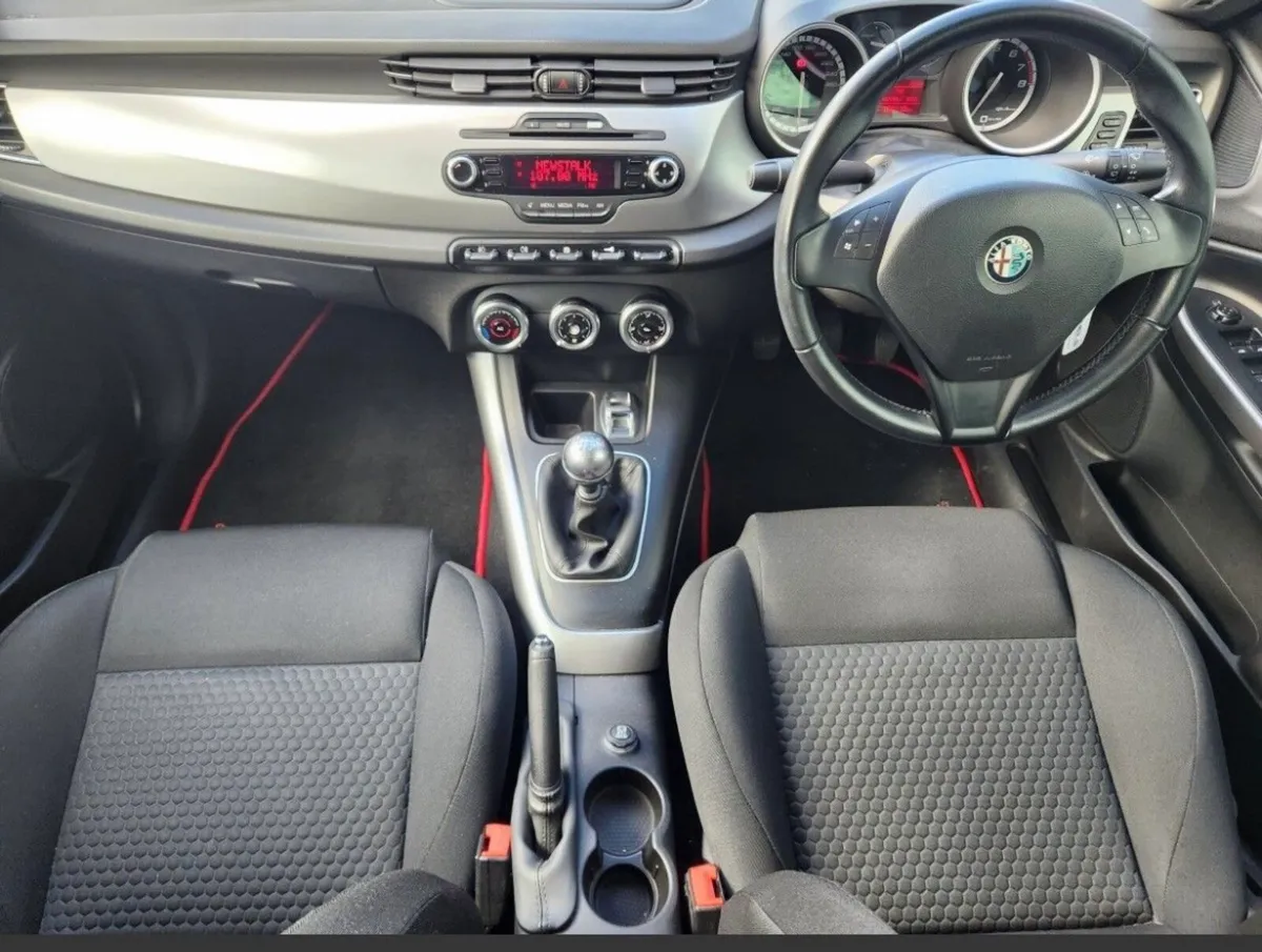 Alfa Romeo Giulietta 1.4 TB 120 - Image 3