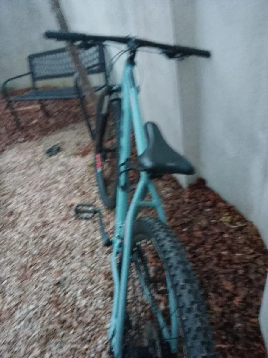 Fuji Nevada Mountain Bike - Image 4