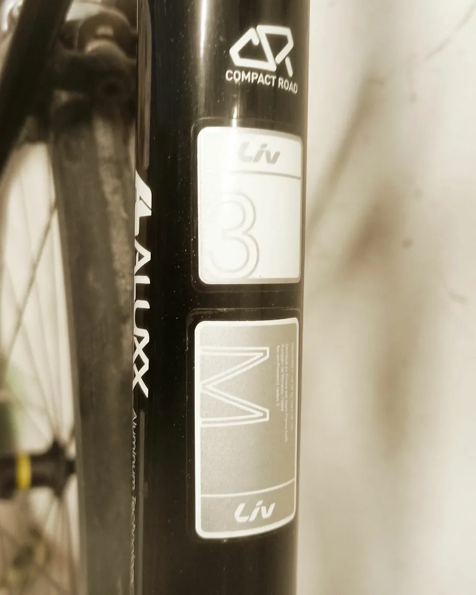 Liv Avail ladies road bike - Image 2