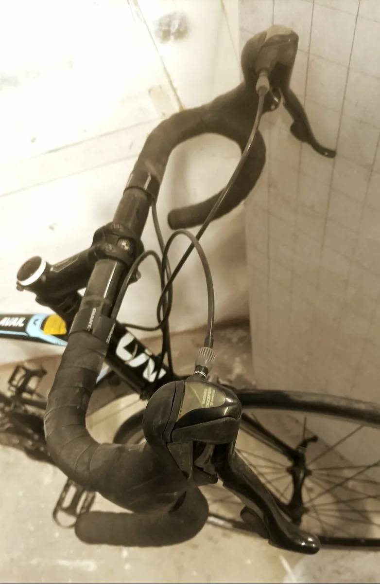 Liv Avail ladies road bike - Image 3