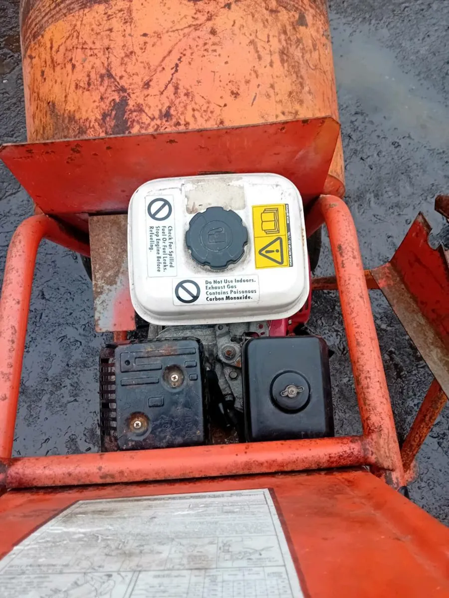 Bell Petrol Cement Mixer - Image 4