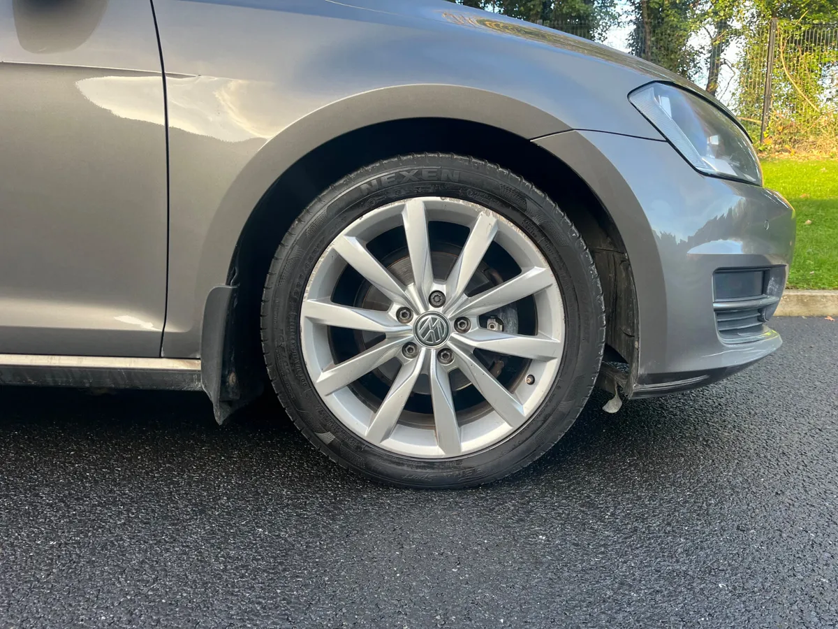 Volkswagen Golf (AUTOMATIC) NCT 07/26 .TAX 01/26 - Image 3