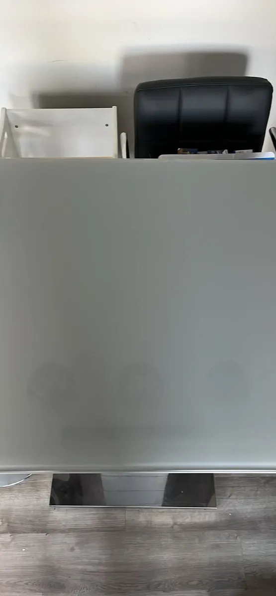 Kitchen Bar Table - Image 4