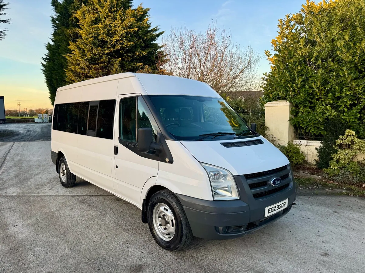 2009 Ford Transit 2.5L Diesel 15 Seater MiniBus - Image 1