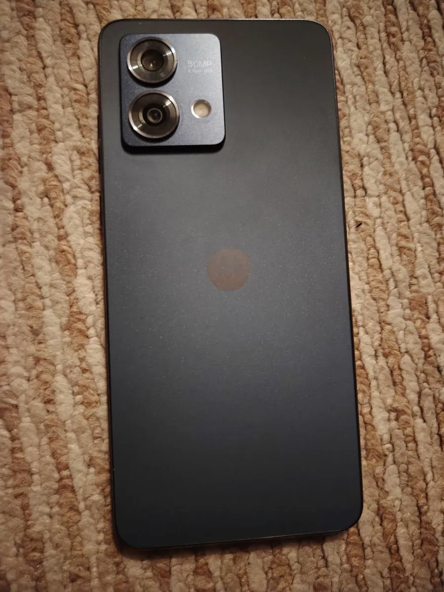 Smart Phone Motorola 5g - Image 2
