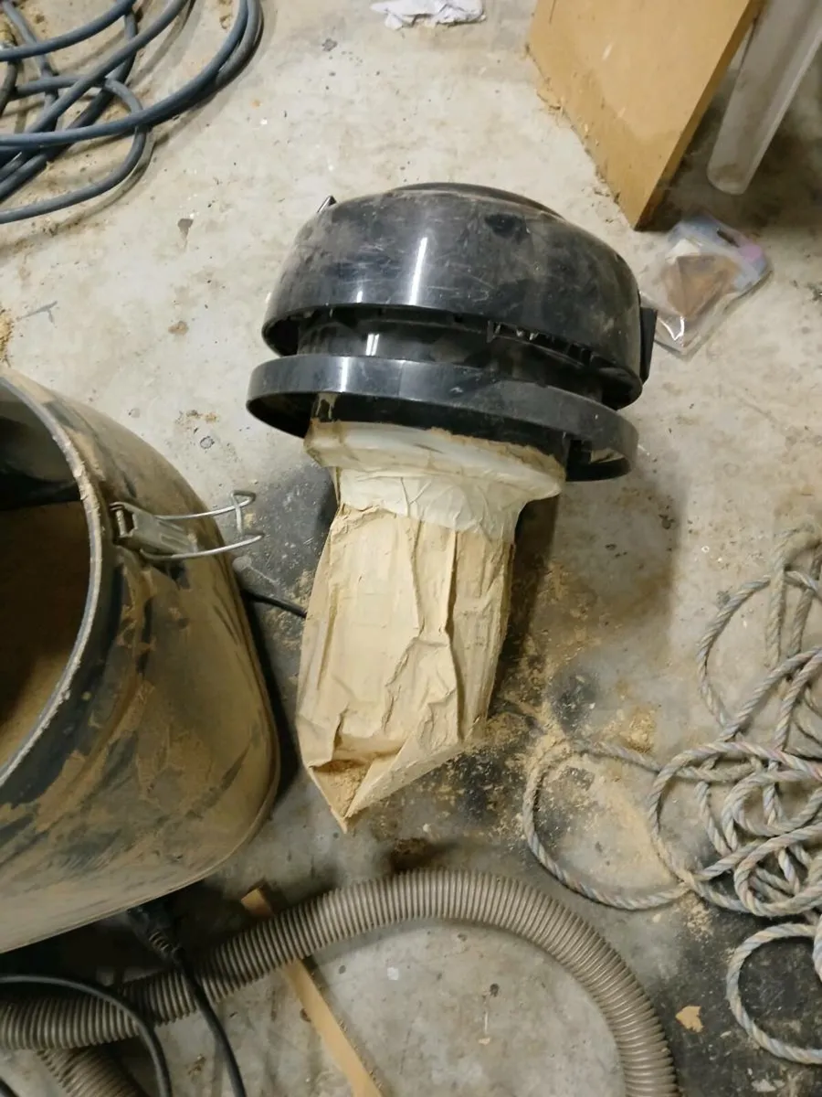 industrial vacuum cleaner - Image 4