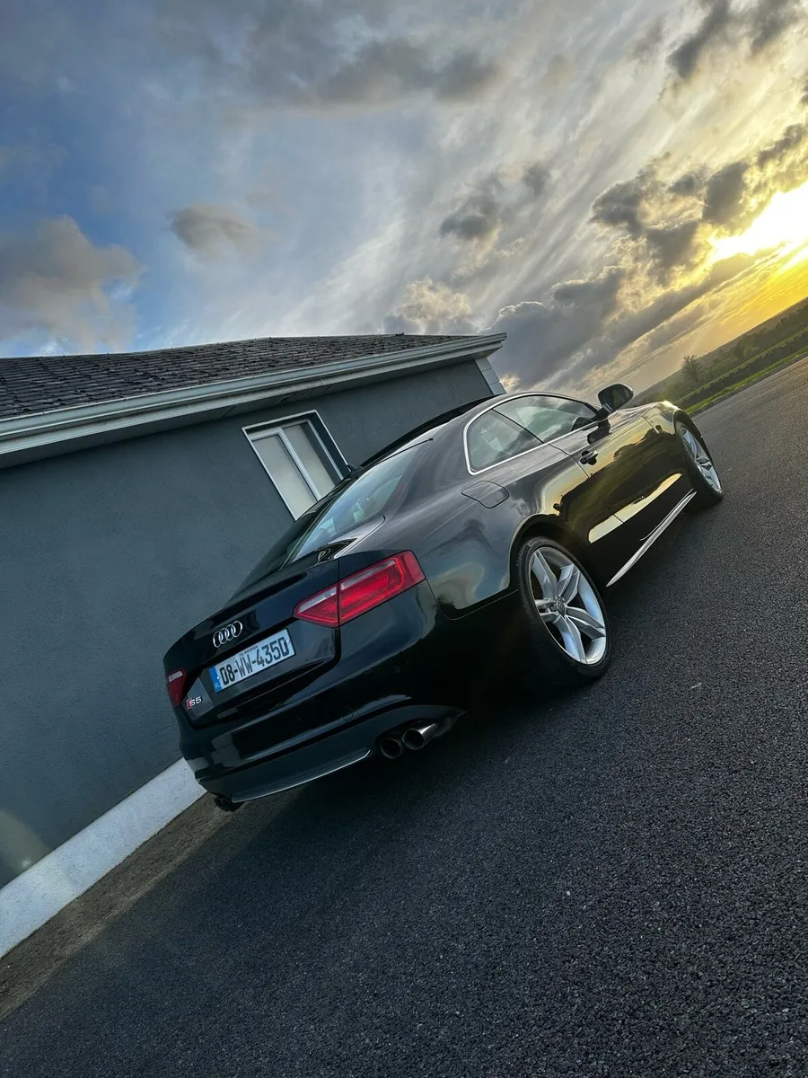 Audi S5 damage repairable. Read add - Image 3