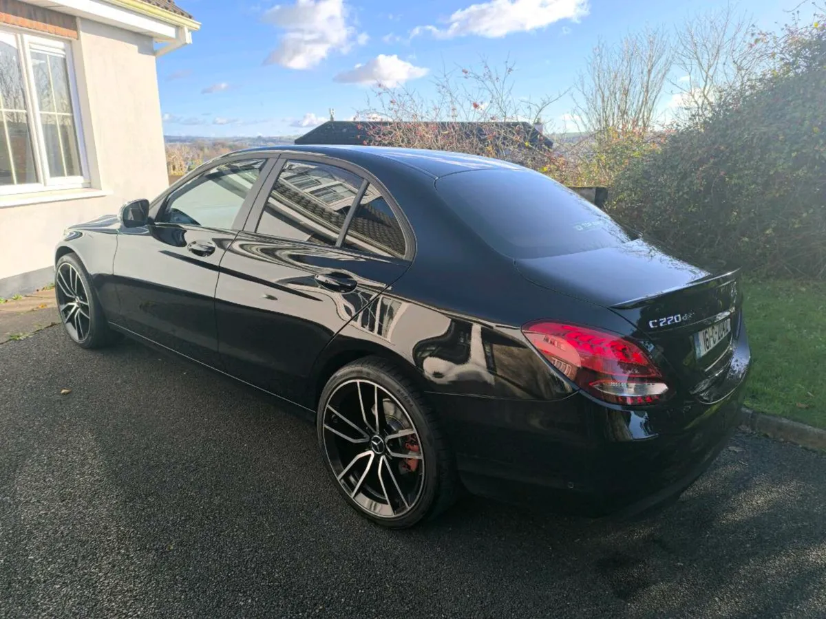 2016 Mercedes C220 - Image 3