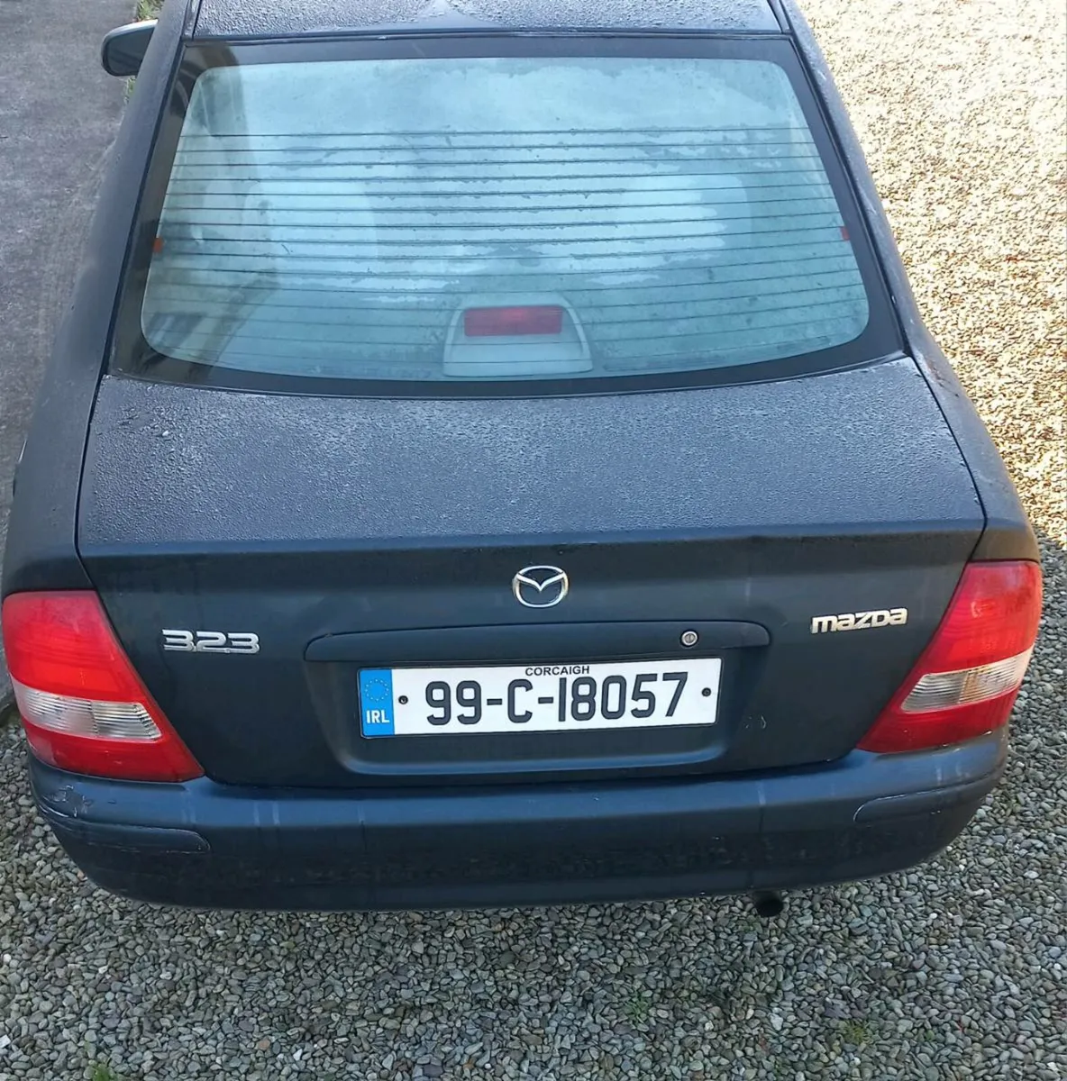 Mazda 323 - Image 3