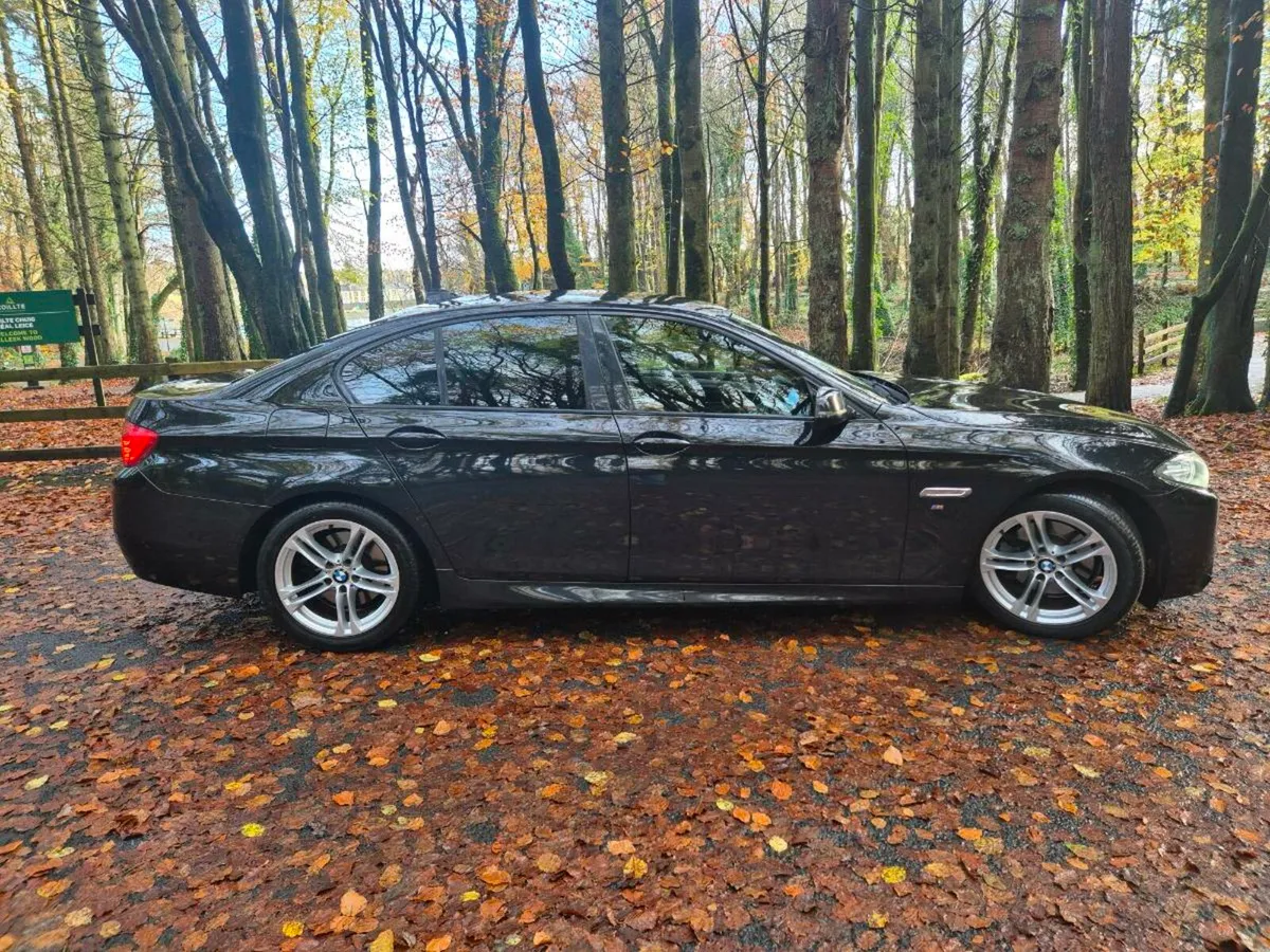 BMW 520D MSPORT BLACK - Image 1