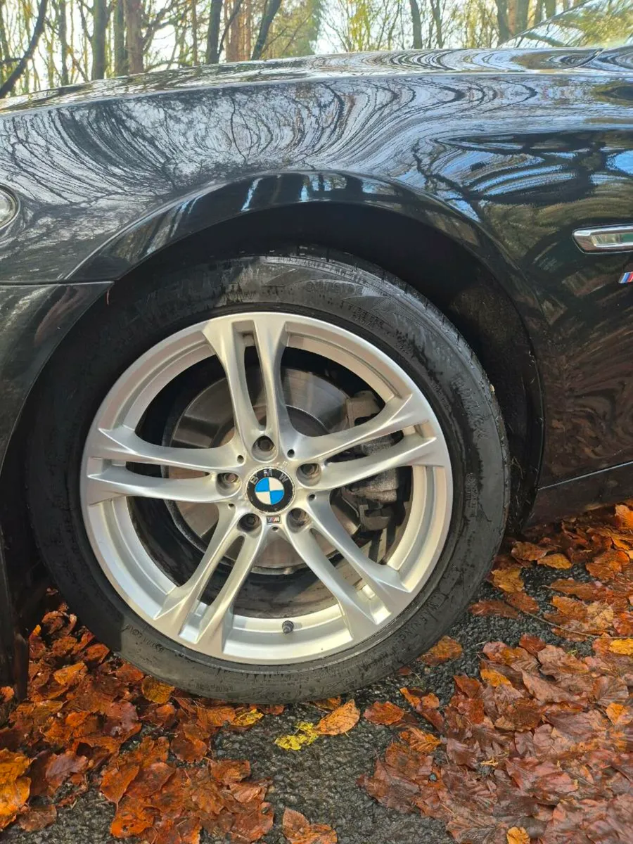 BMW 520D MSPORT BLACK - Image 3