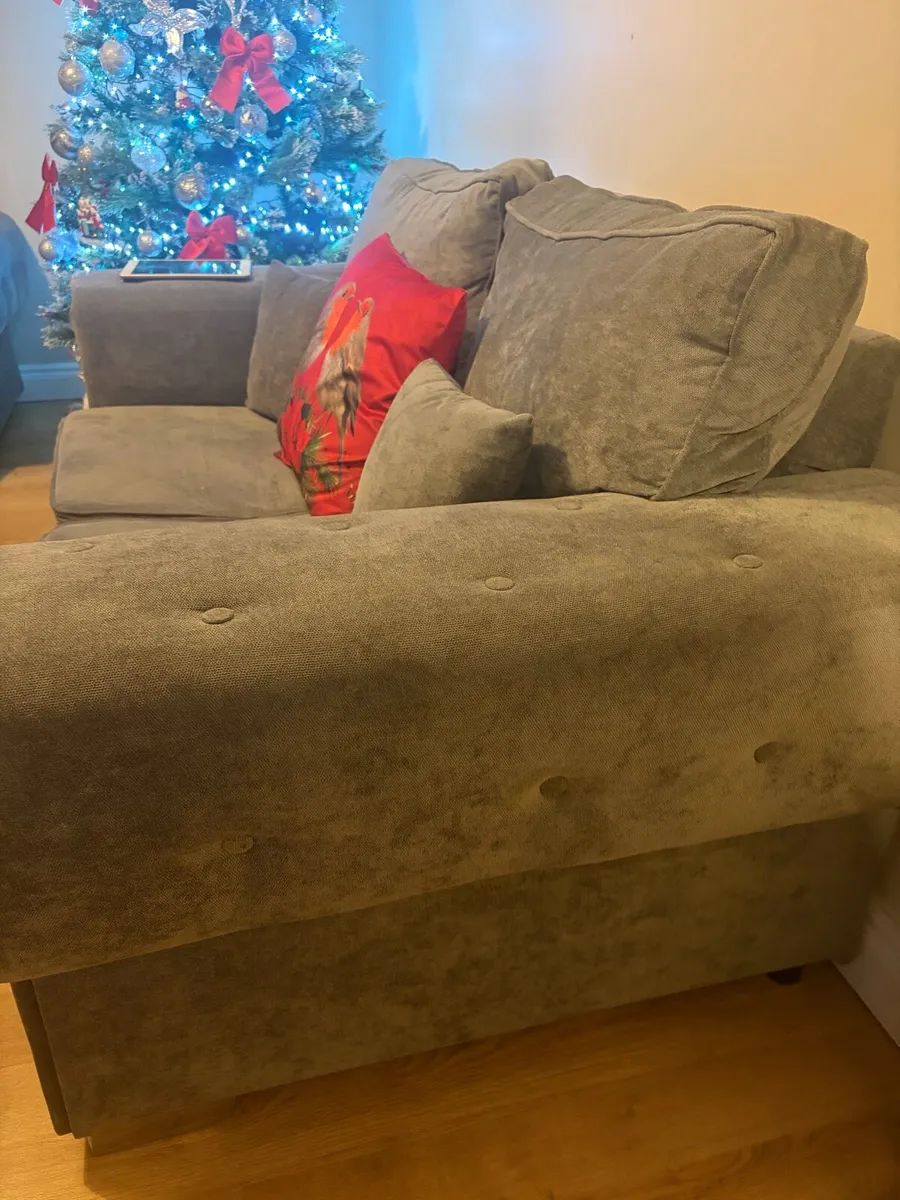 Sofa - Image 2