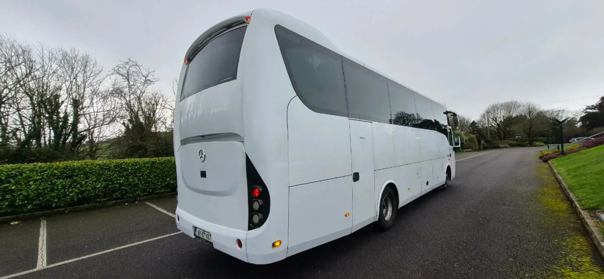 Mercedes Touring - Image 2