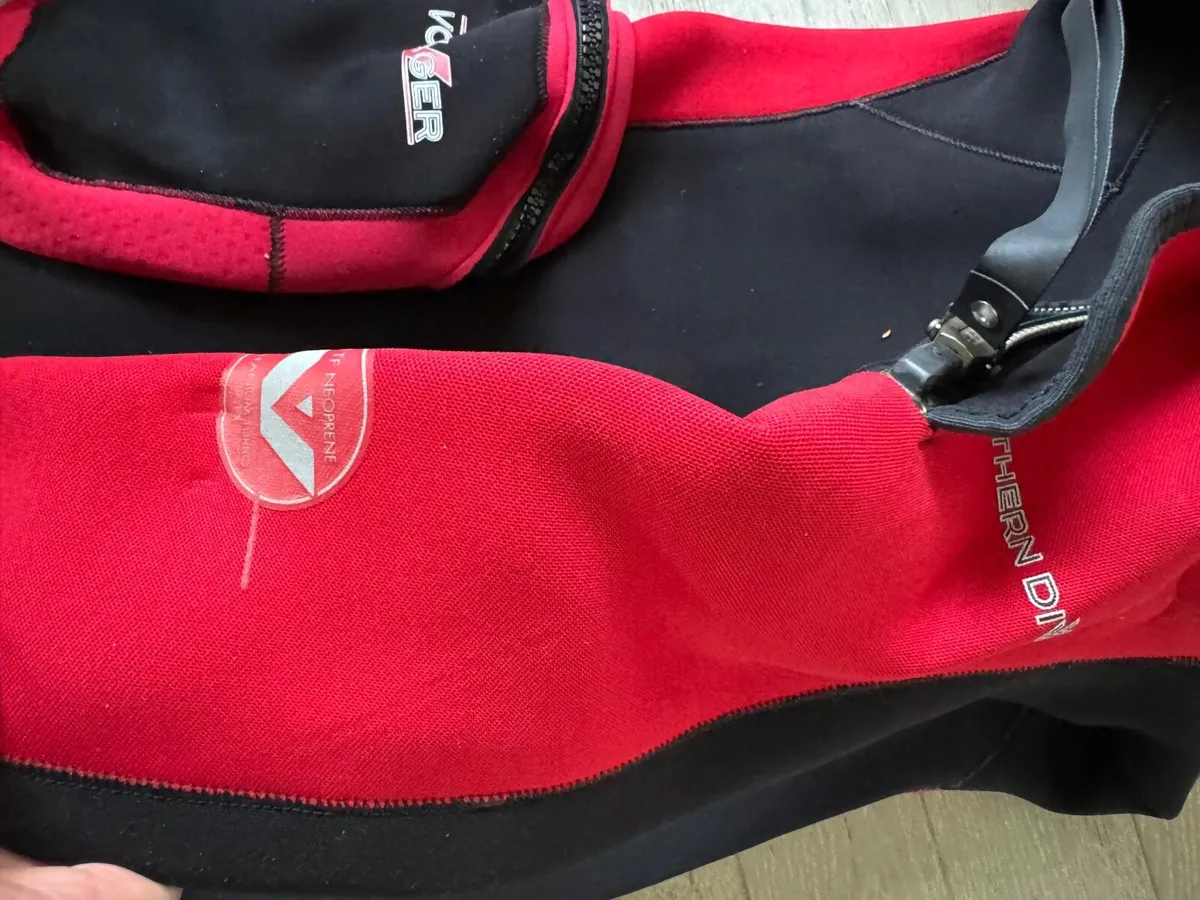 DrySuit - Image 3