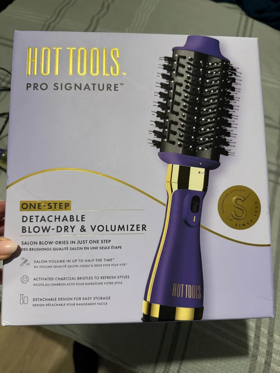 Hot tools one step blow dry and volumizer - Image 1