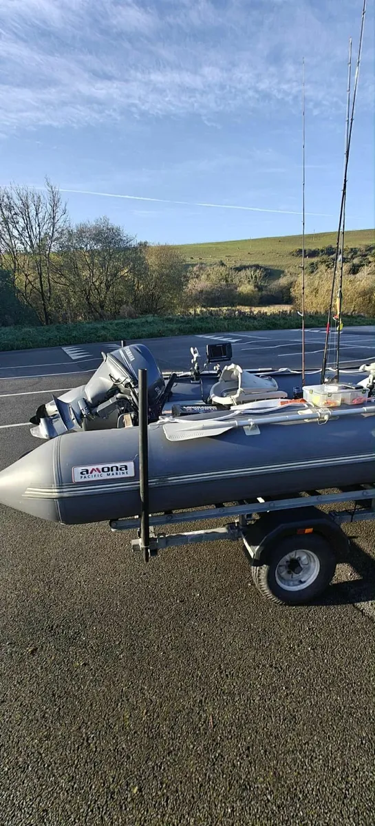 Inflatable boat 420 - Image 2