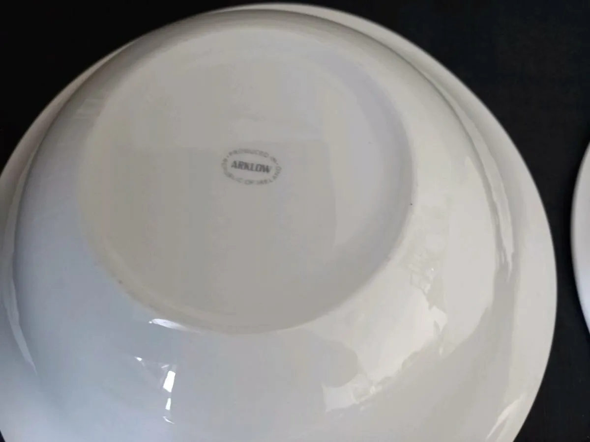 2 Serving Bowl's With Lid's - Image 4