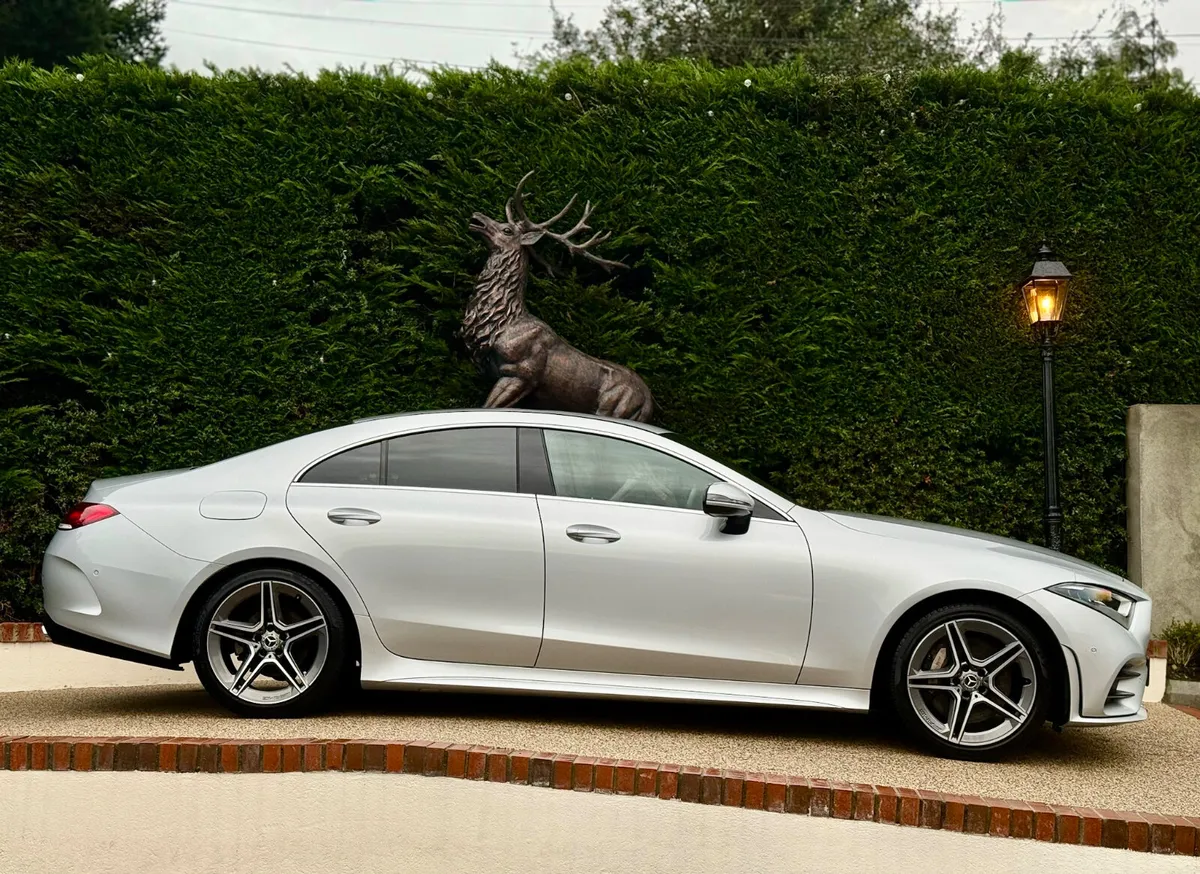 Mercedes-Benz CLS AMG 300D Low Km high spec - Image 3