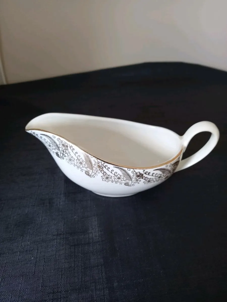 6 Soup Bowl's - Image 3