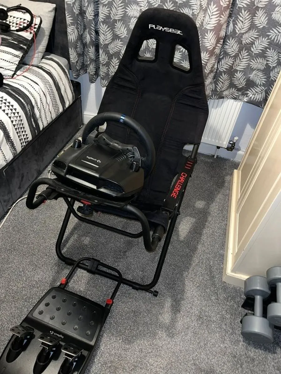 Gaming  chair - Image 1