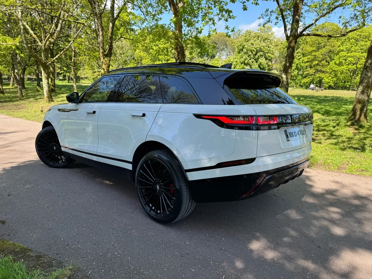 18 RangRover Velar R-Dynamic - Image 4