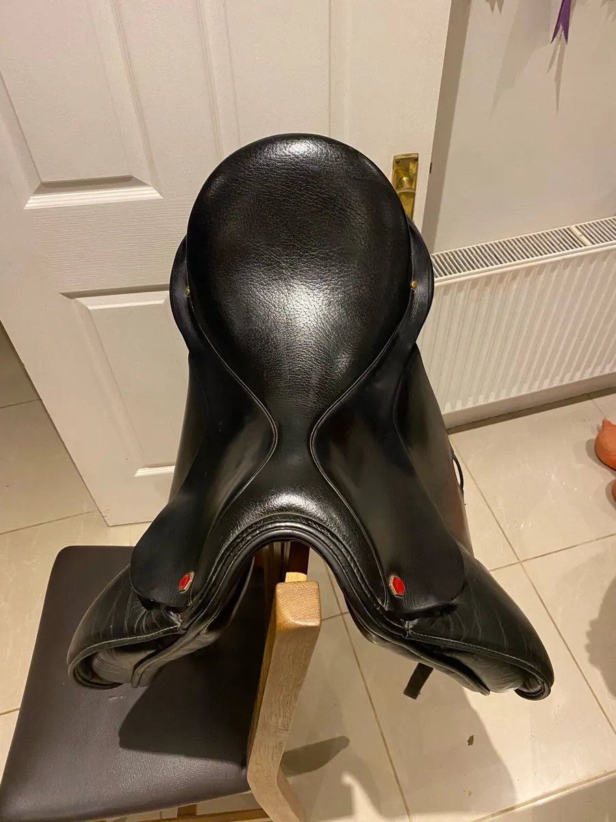 Dressage saddle Albion - Image 3
